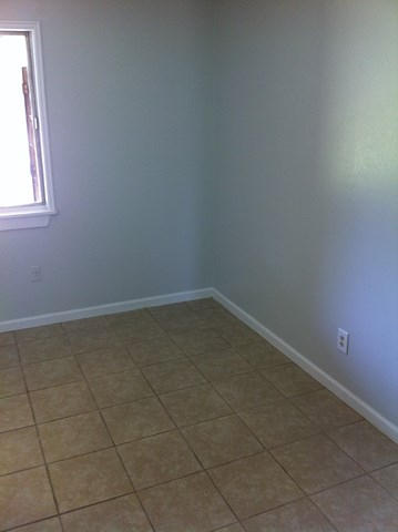 PORT DIXIE - Residential Lease