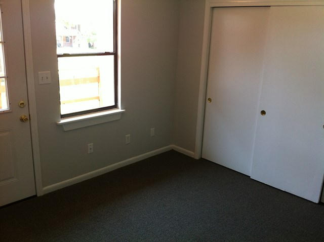 PORT DIXIE - Residential Lease