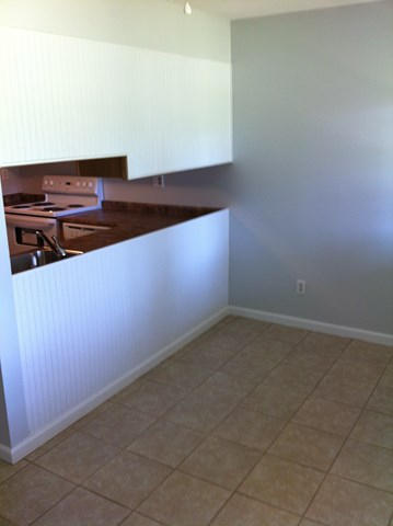 PORT DIXIE - Residential Lease