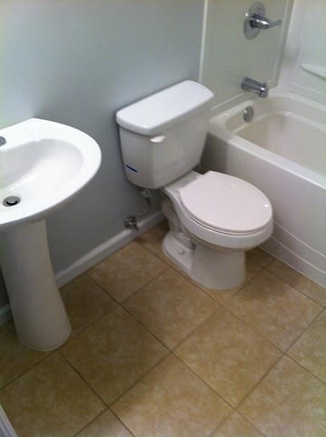 PORT DIXIE - Residential Lease