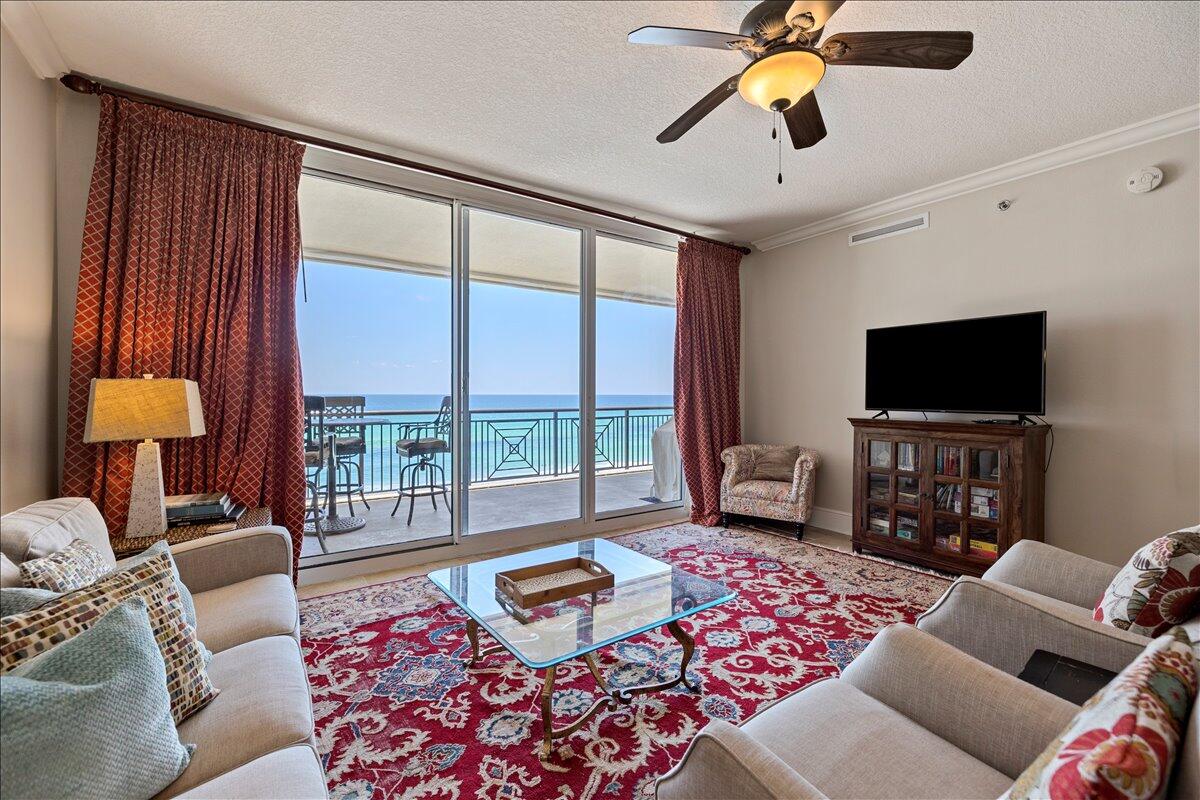 BELLA RIVA - Residential