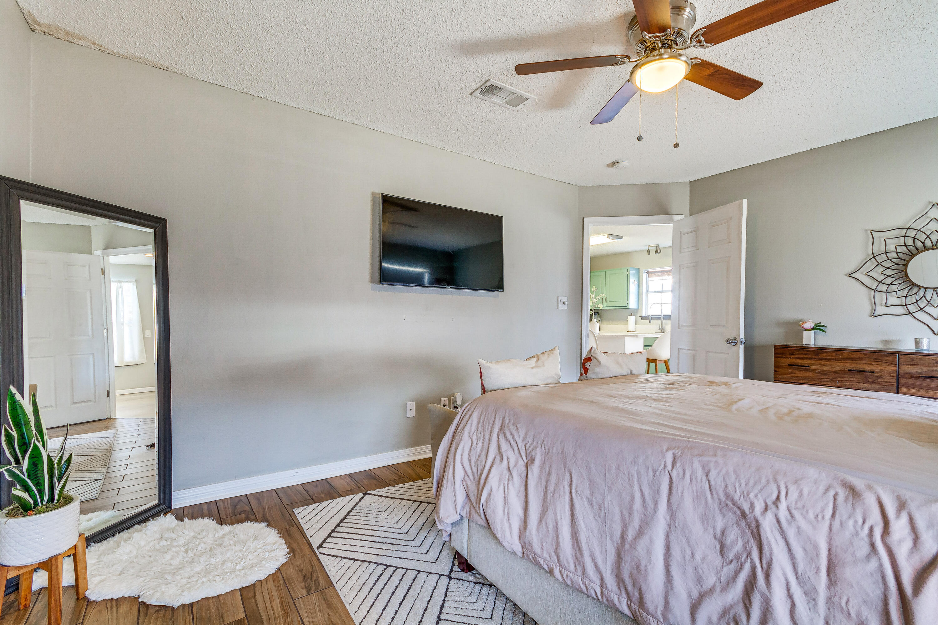 VICTORIA PARK - Residential