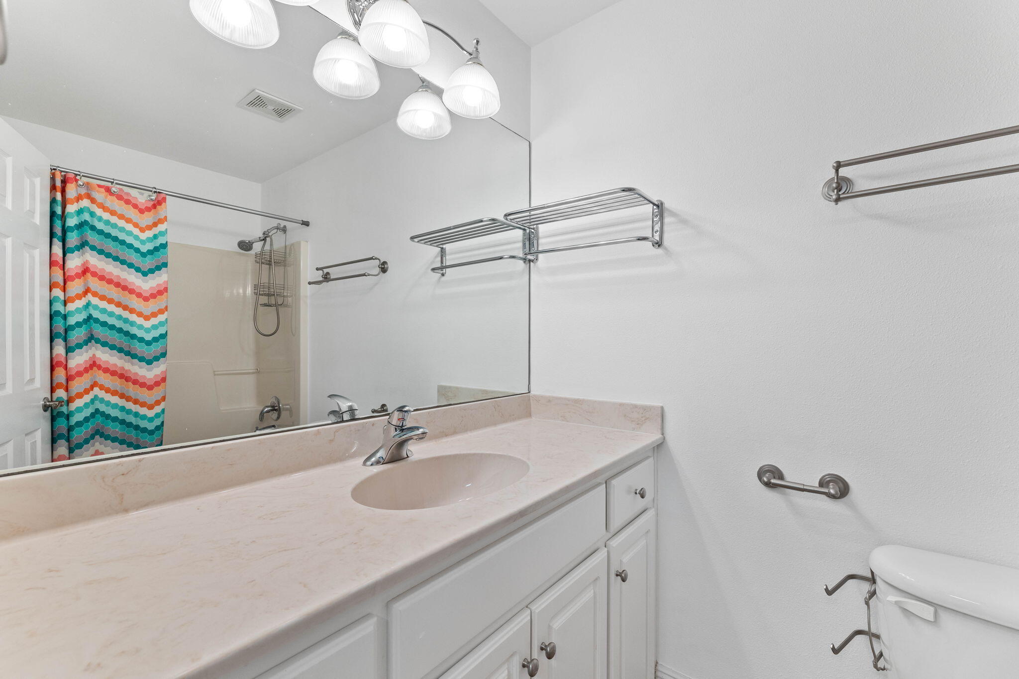 Grand Cove in Driftwood Estates - Residential