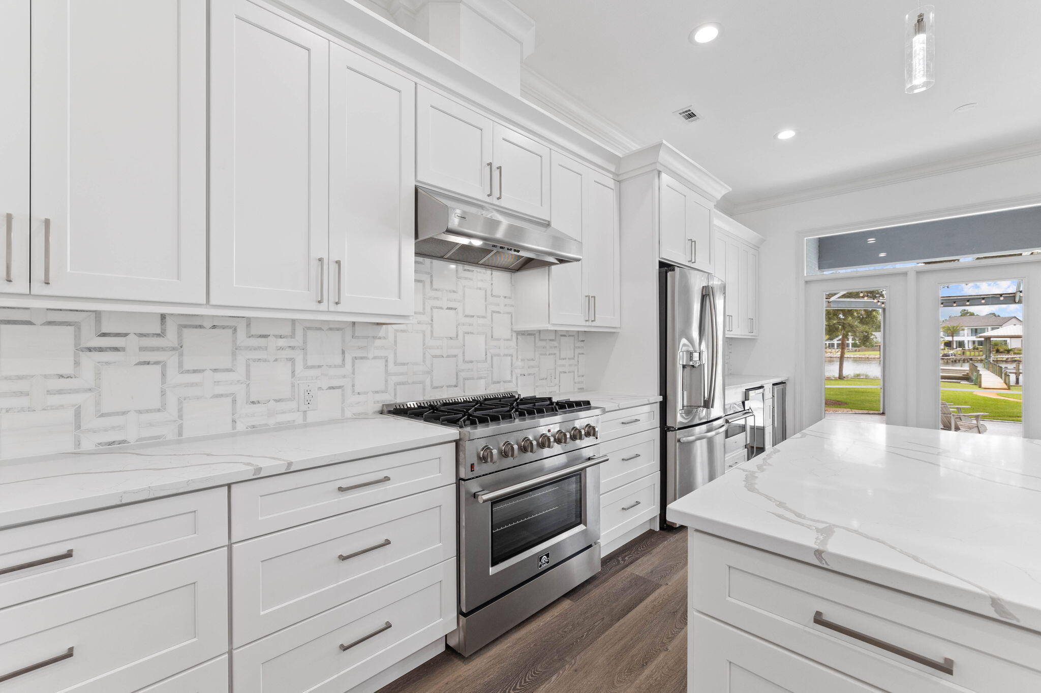 Grand Cove in Driftwood Estates - Residential