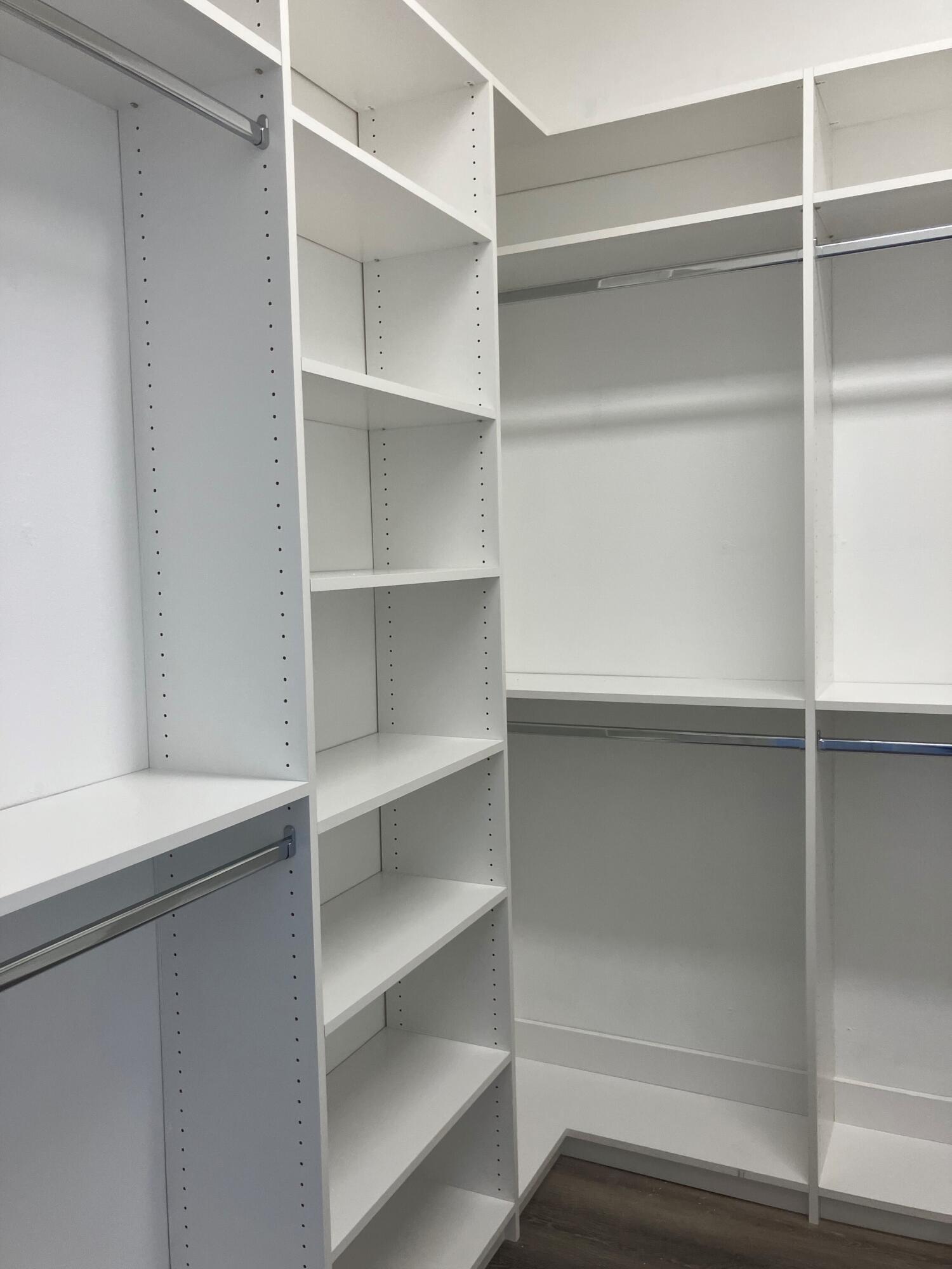 Grand Cove in Driftwood Estates - Residential