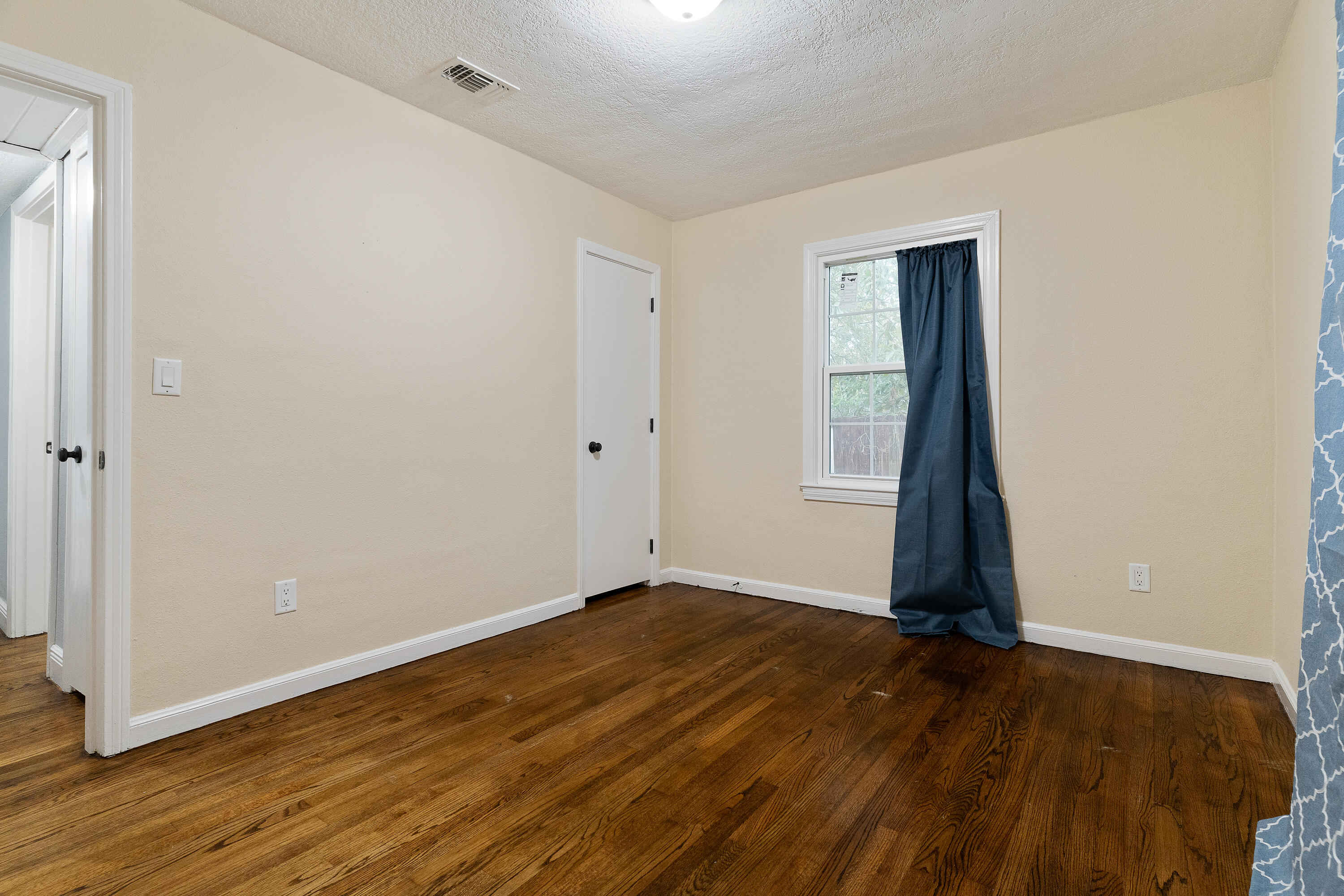 MEIGS S/D - Residential