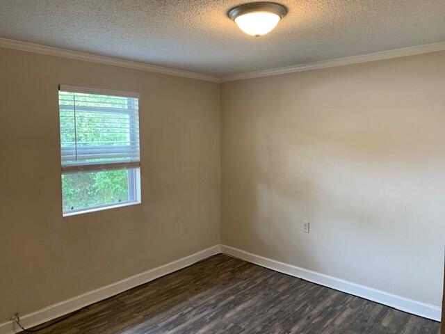 Parkway Apartments - Residential Lease