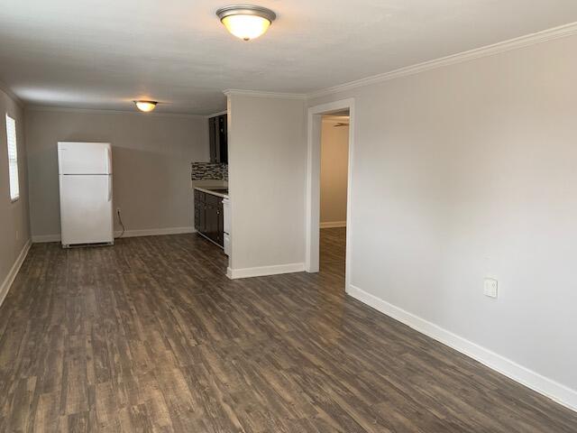 Parkway Apartments - Residential Lease