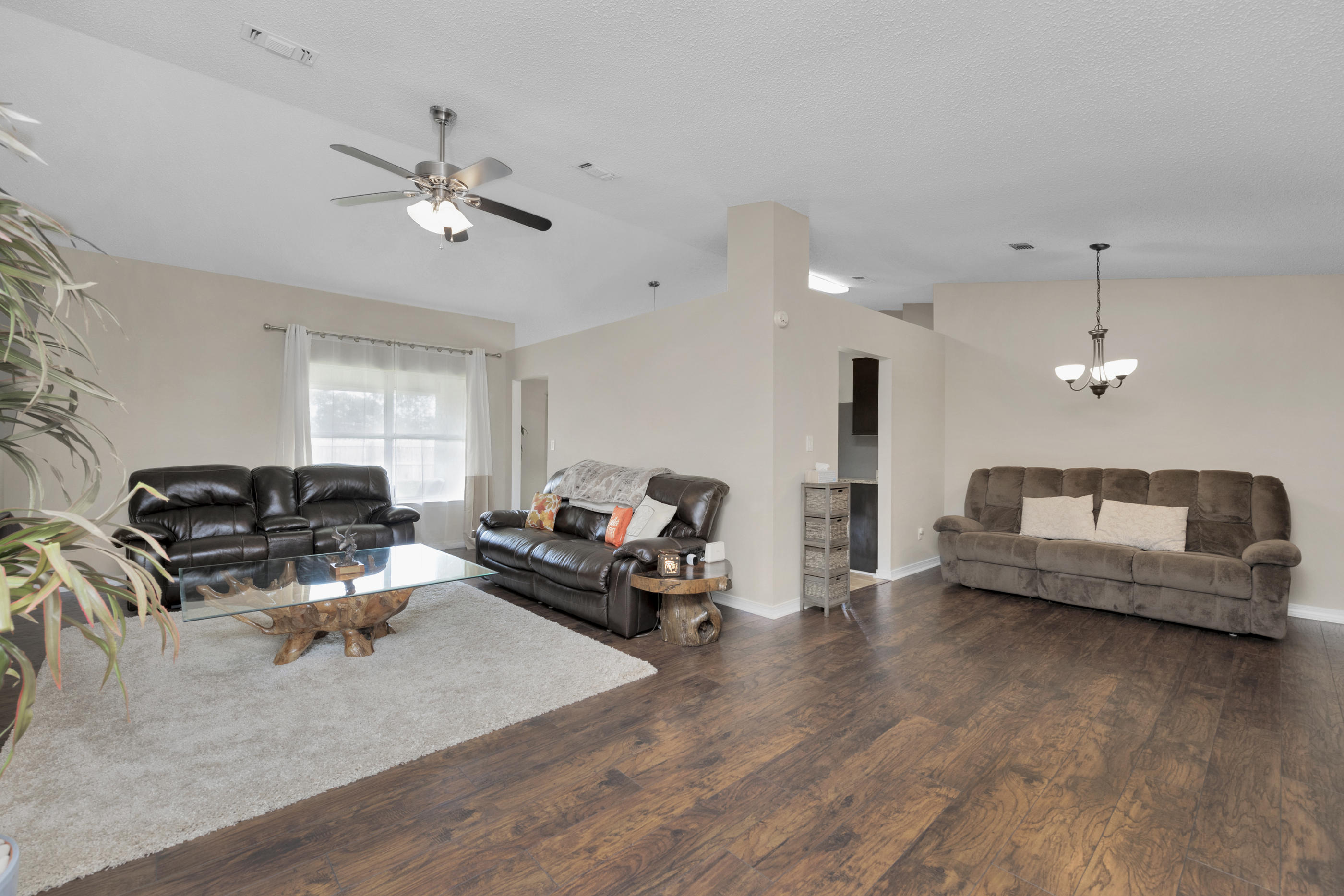 BISCAYNE POINTE - Residential