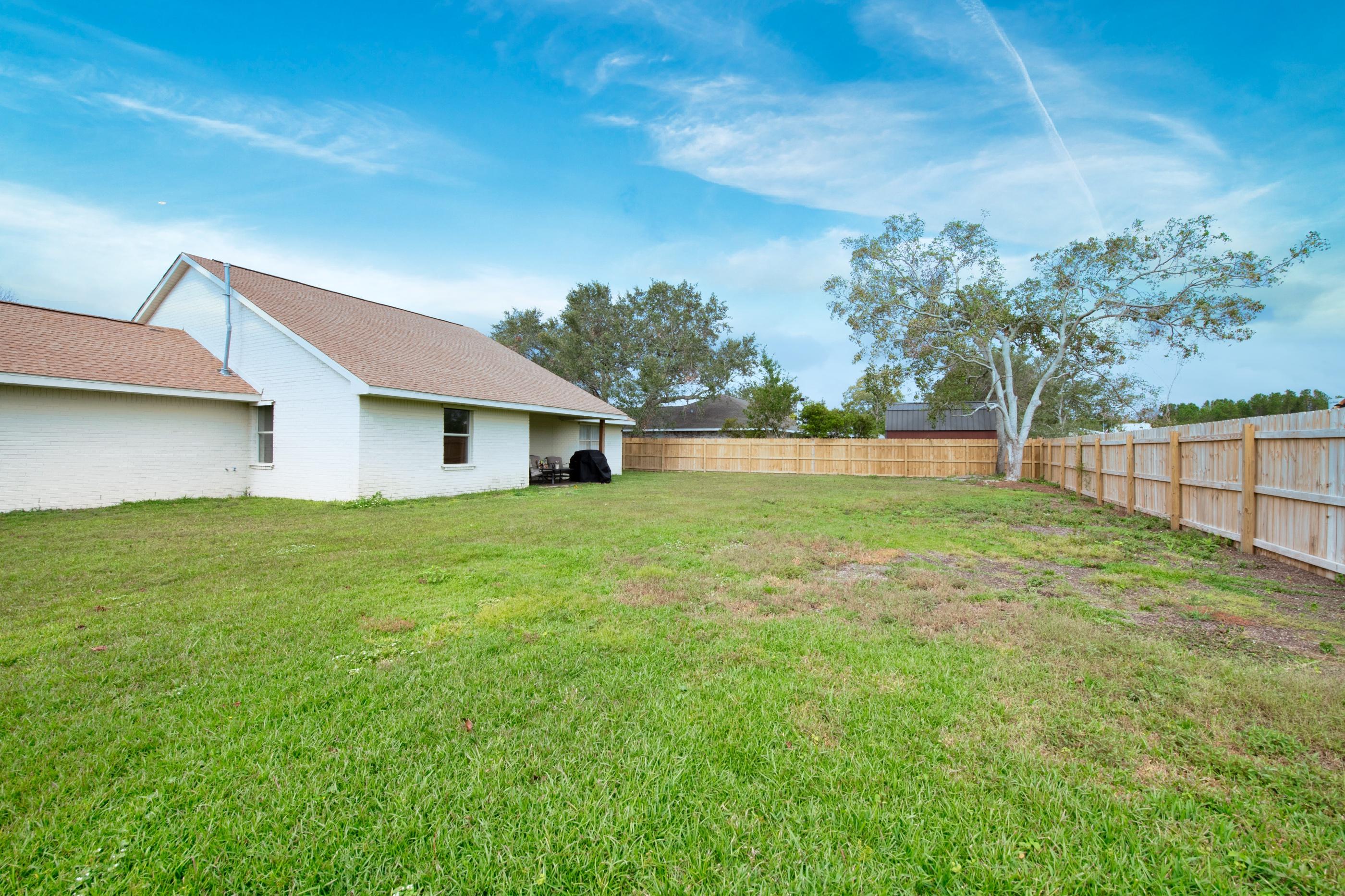 BISCAYNE POINTE - Residential