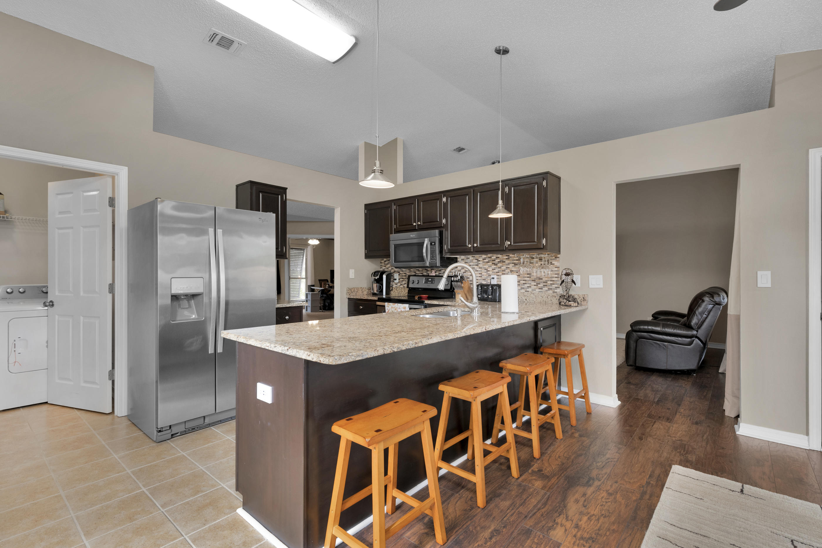 BISCAYNE POINTE - Residential