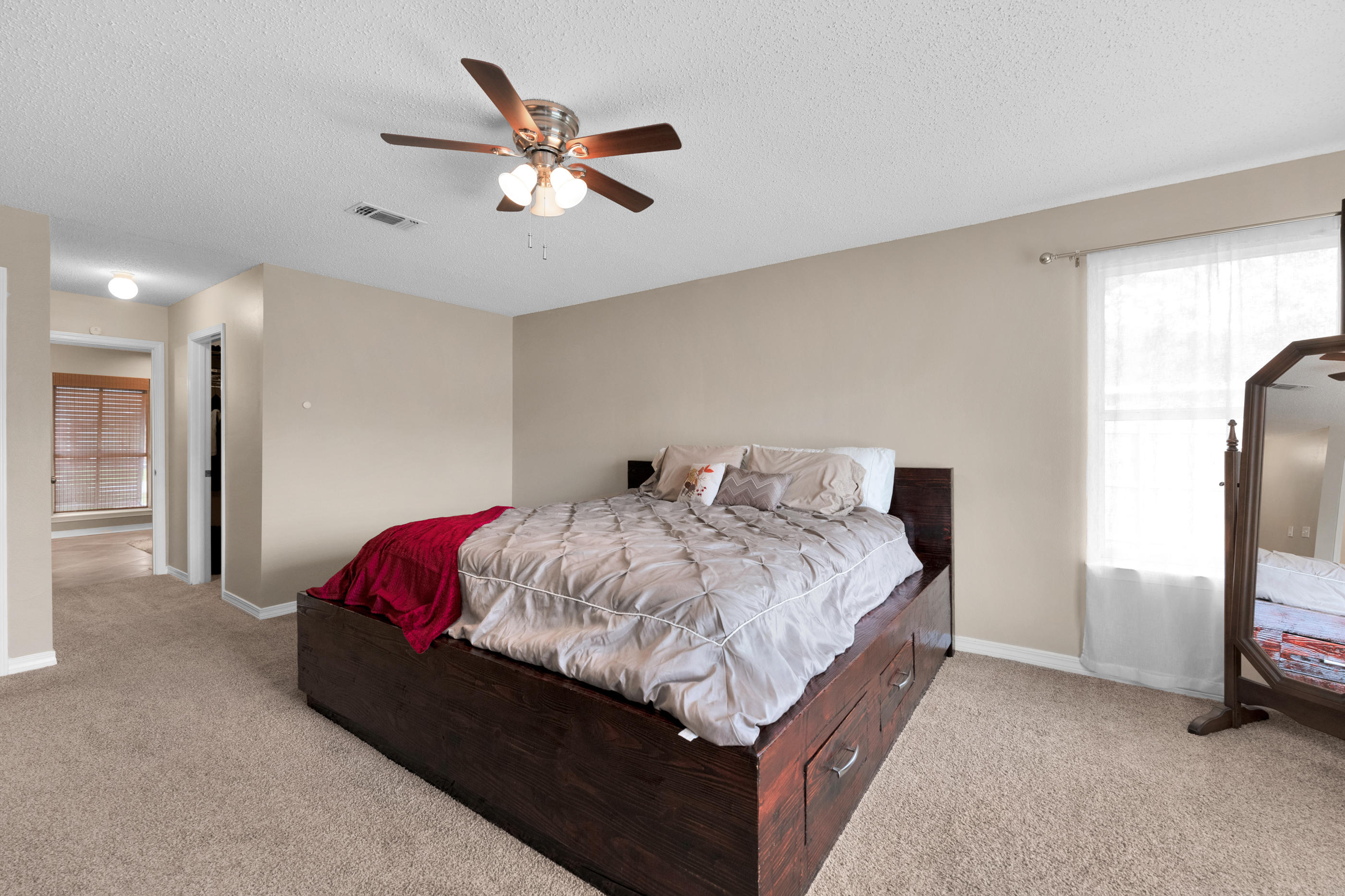 BISCAYNE POINTE - Residential