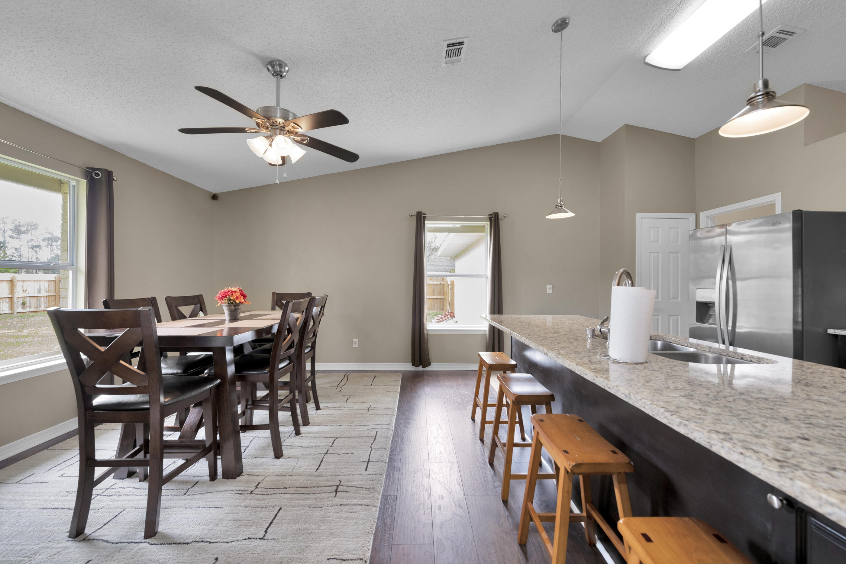 BISCAYNE POINTE - Residential