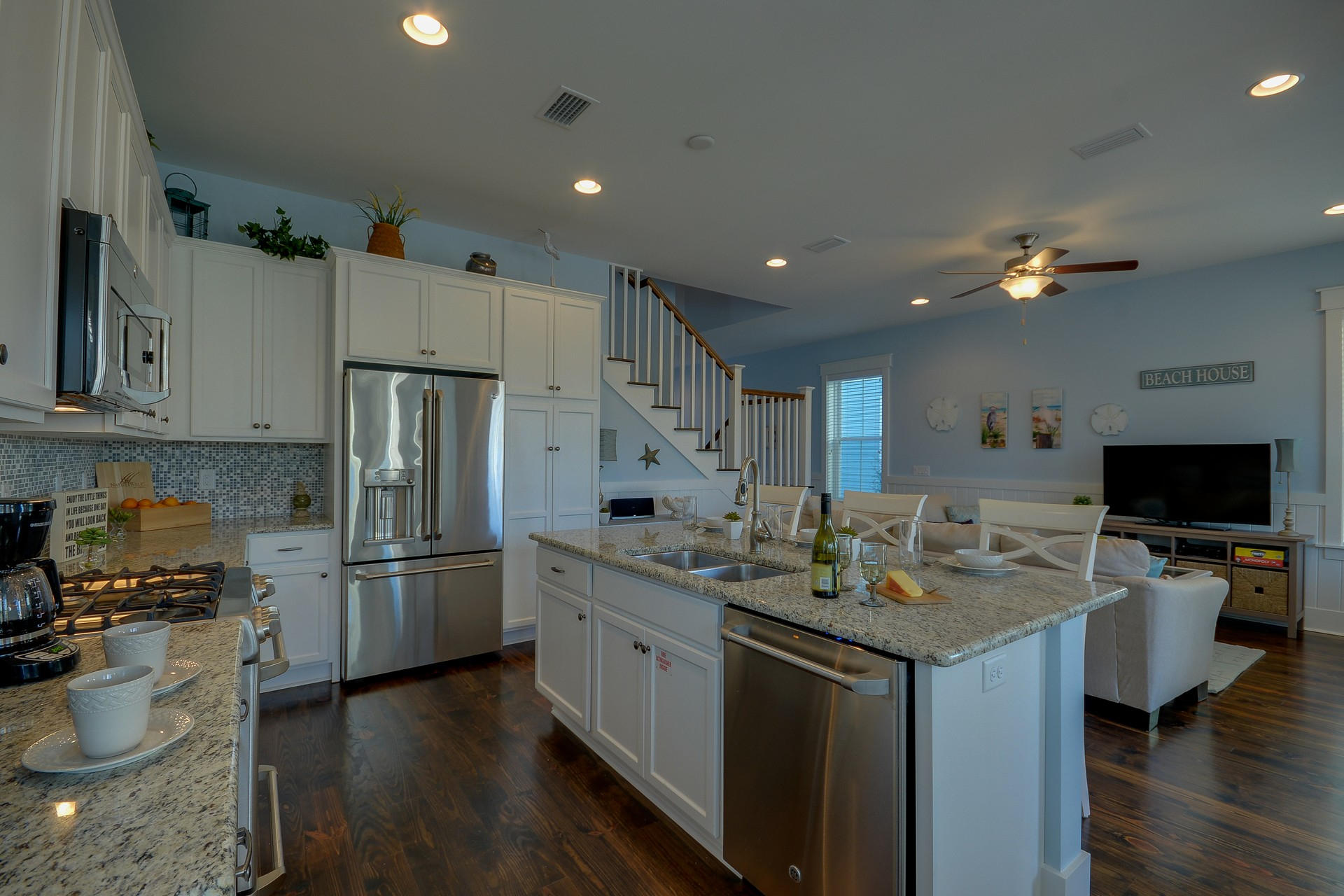 NATUREWALK AT SEAGROVE - Residential