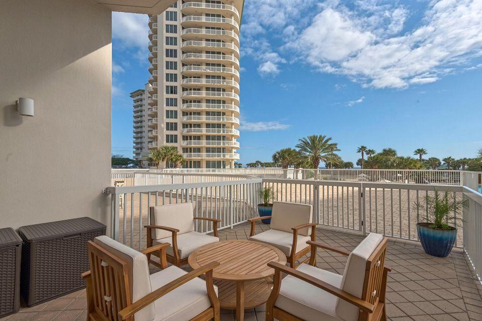 Step into your new vacation investment in Destin. This is one of only two Gulf-front studio condos in St. Croix at Silver Shells. Gross 58K, beautifully renovated, and is sold fully furnished! Turnkey unit with a king bed, queen sofa bed, a completely stocked full kitchen, and bath with a stunning tile shower. Other features include tile flooring, custom cabinetry, granite countertops & room darkening remote control, and solar shade. It's located on the first level with convenient access to the over sized lanai terrace. It faces the lagoon pool with views of the Gulf of Mexico. Don't miss this one and all that Silver Shells has to offer. 24/7 gated and guarded, a deeded parking space in the garage. Day spa & Ruth's Chris onsite