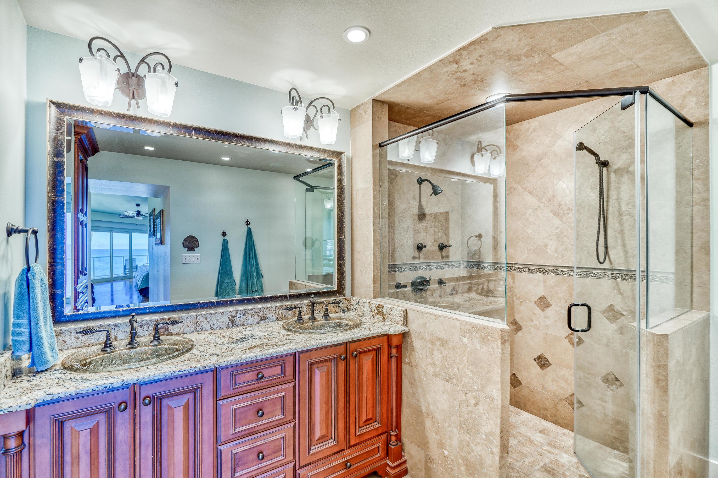 BEACHSIDE TWO - Residential