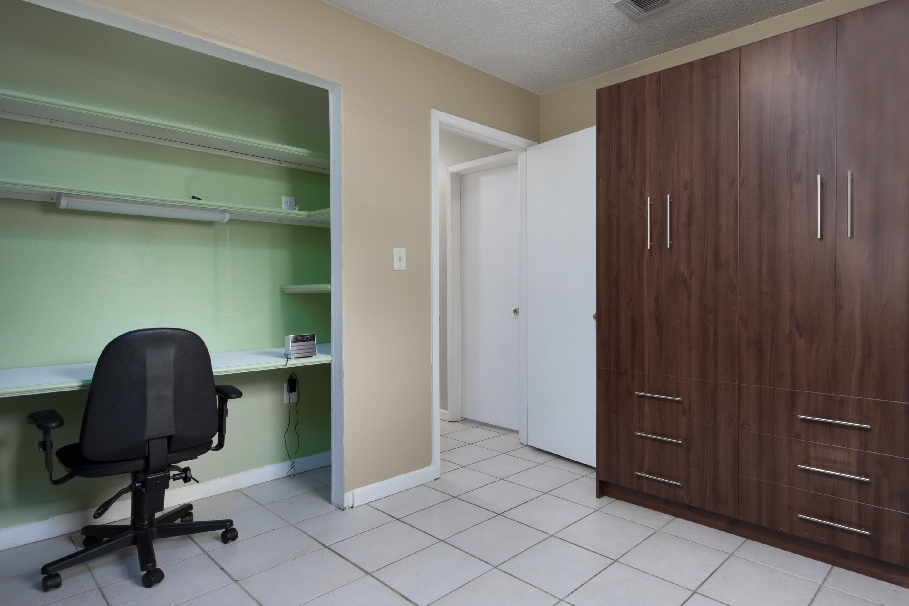 LAKEVIEW ESTATES - Residential