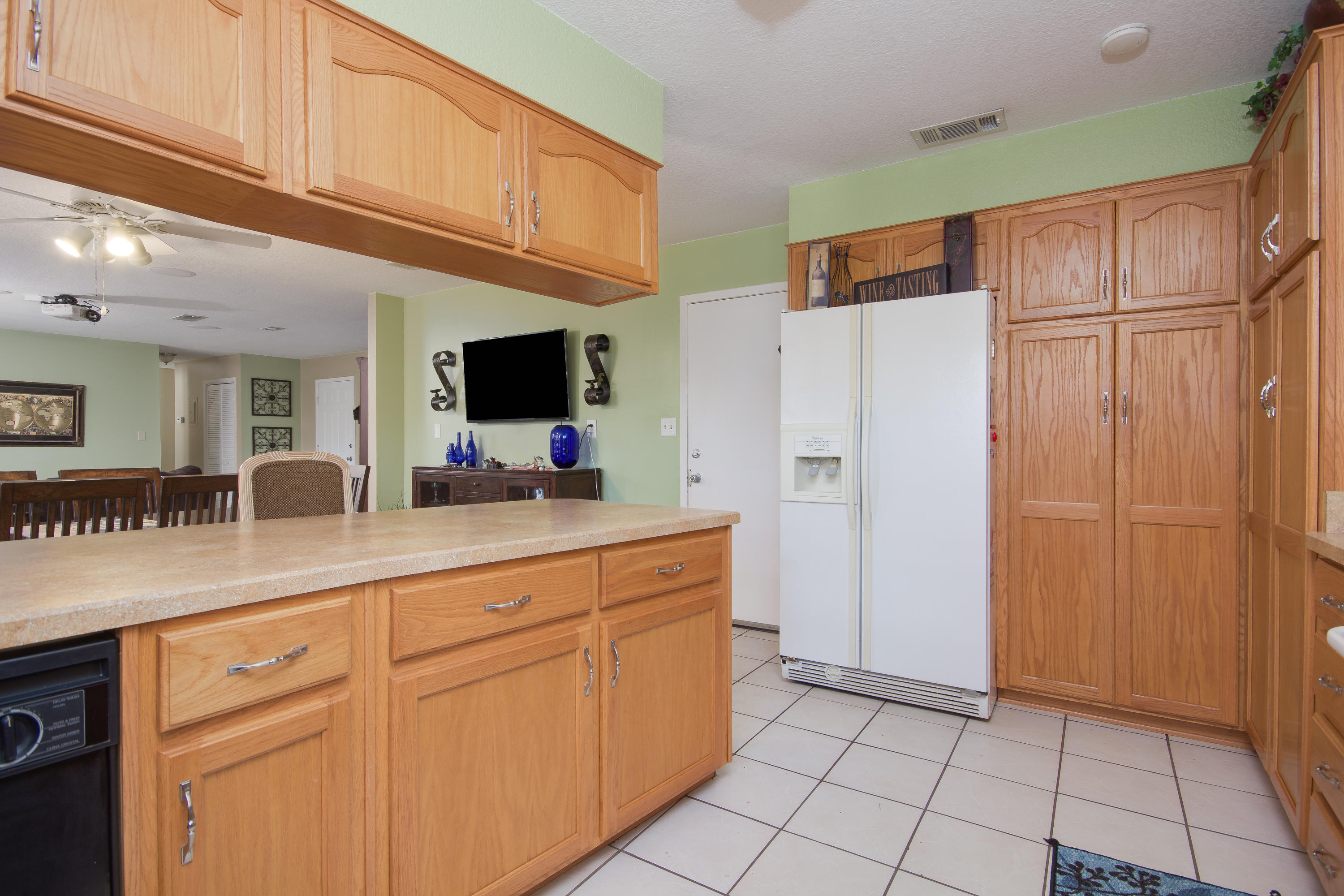 LAKEVIEW ESTATES - Residential