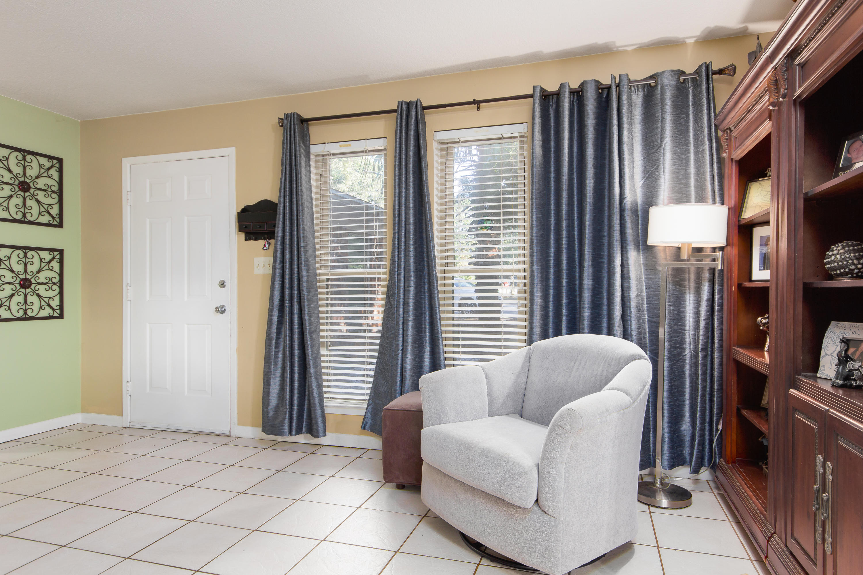 LAKEVIEW ESTATES - Residential