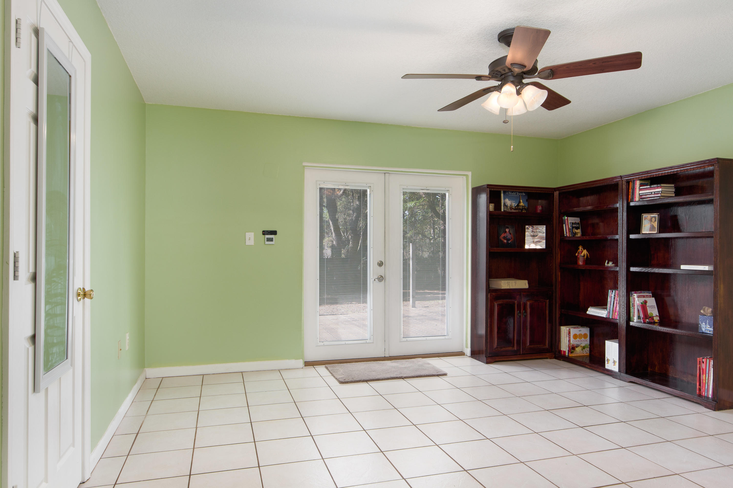 LAKEVIEW ESTATES - Residential