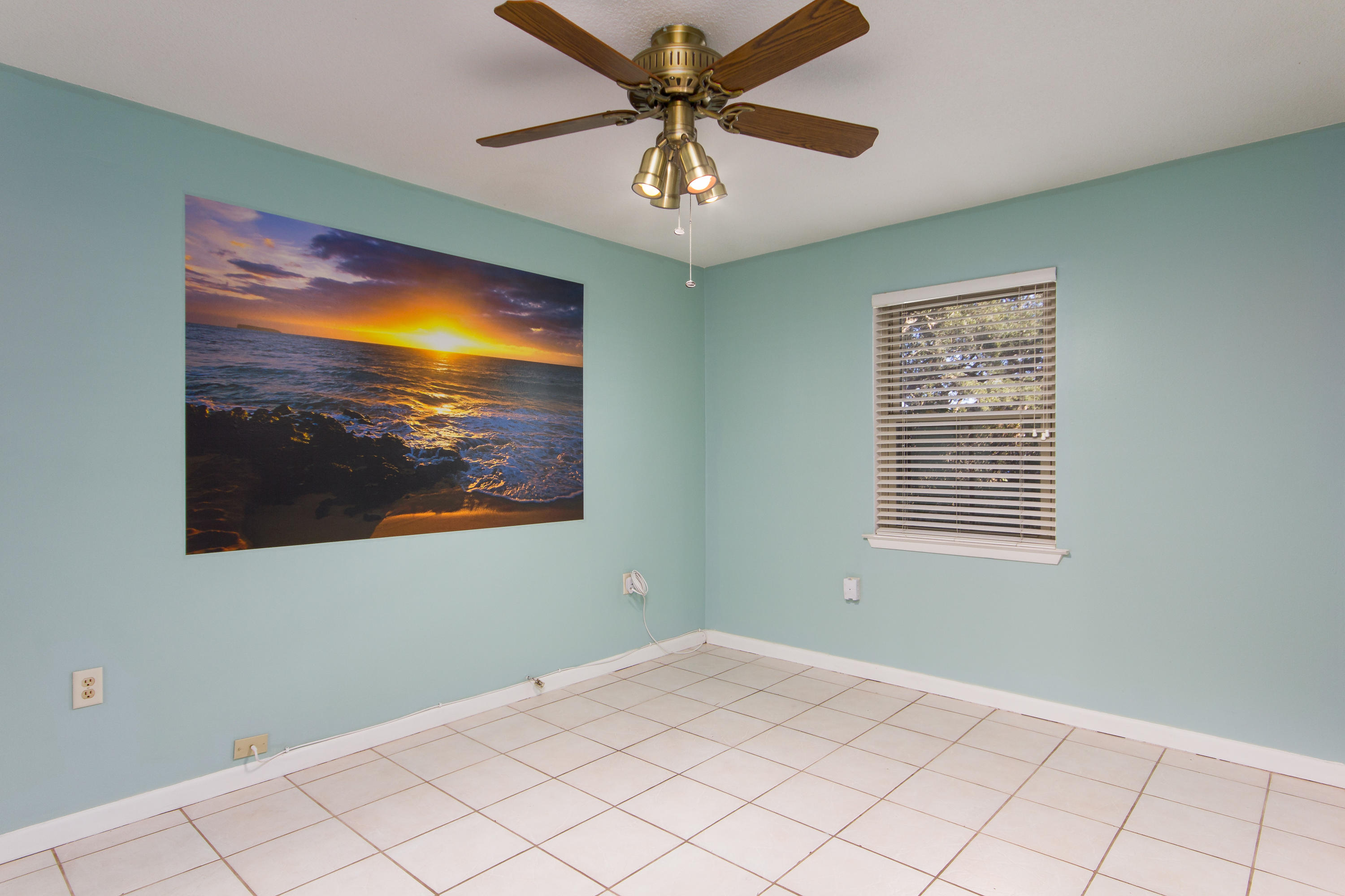 LAKEVIEW ESTATES - Residential