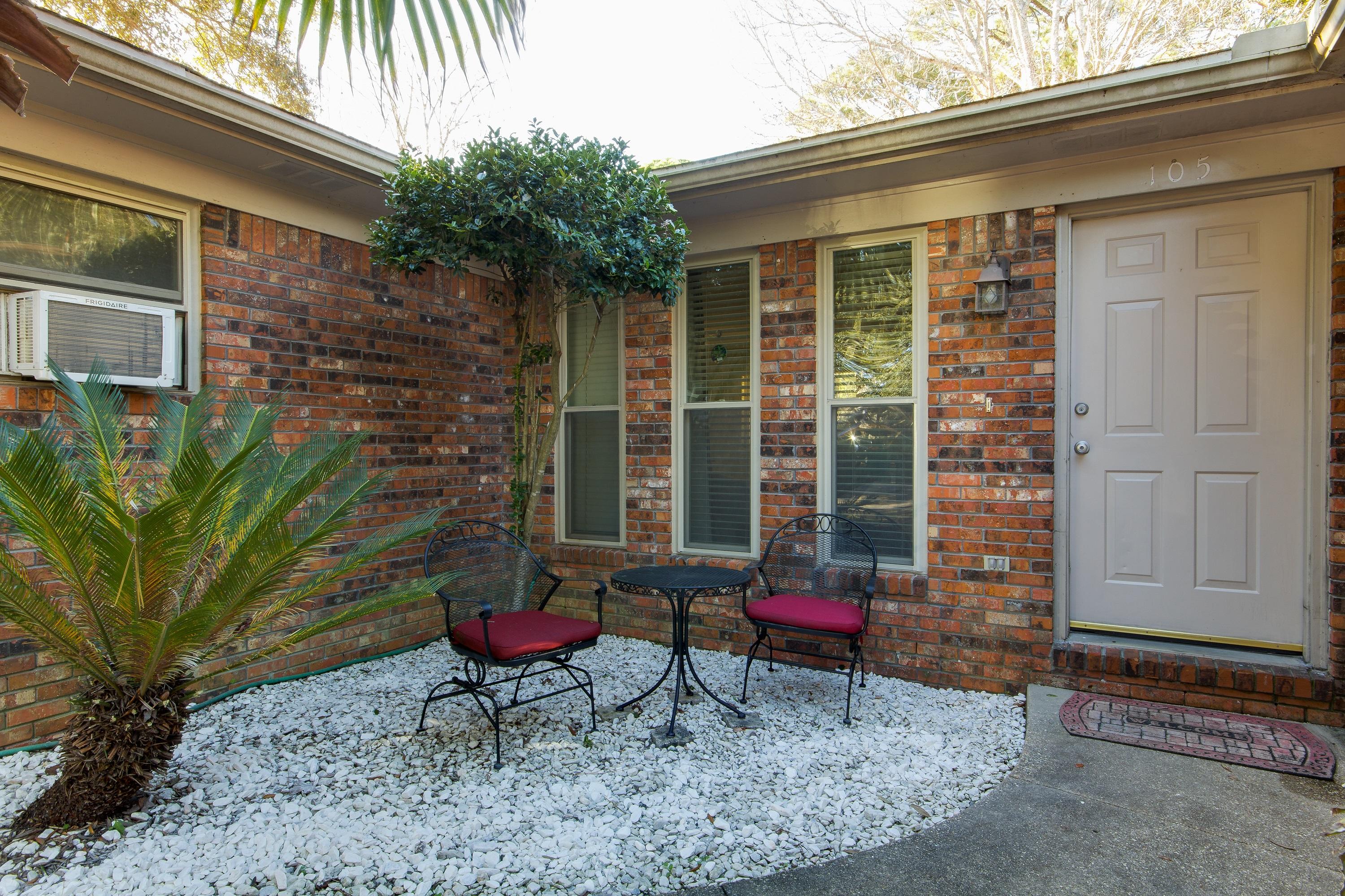 LAKEVIEW ESTATES - Residential