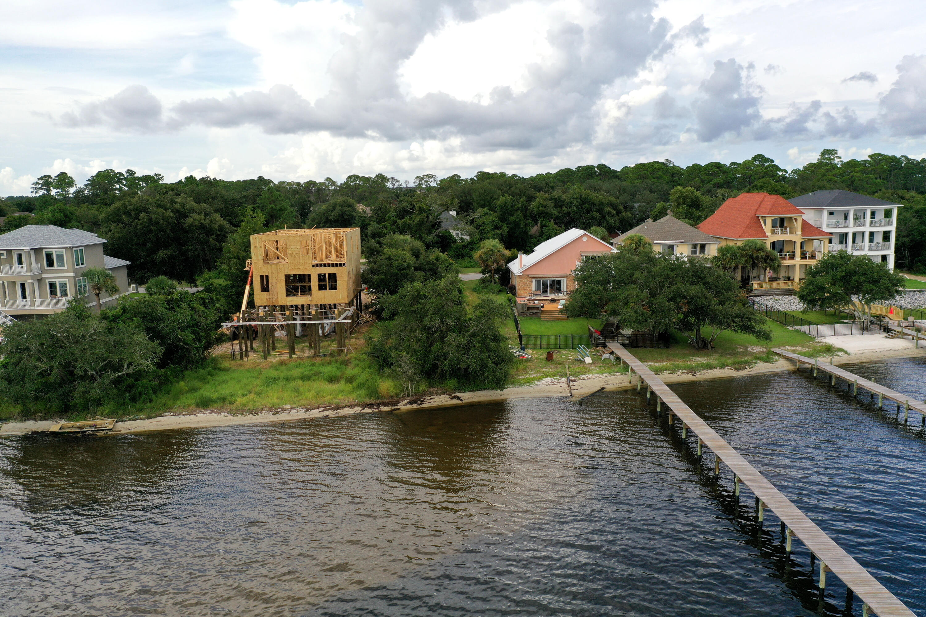 MAGNOLIA HARBOR - Land