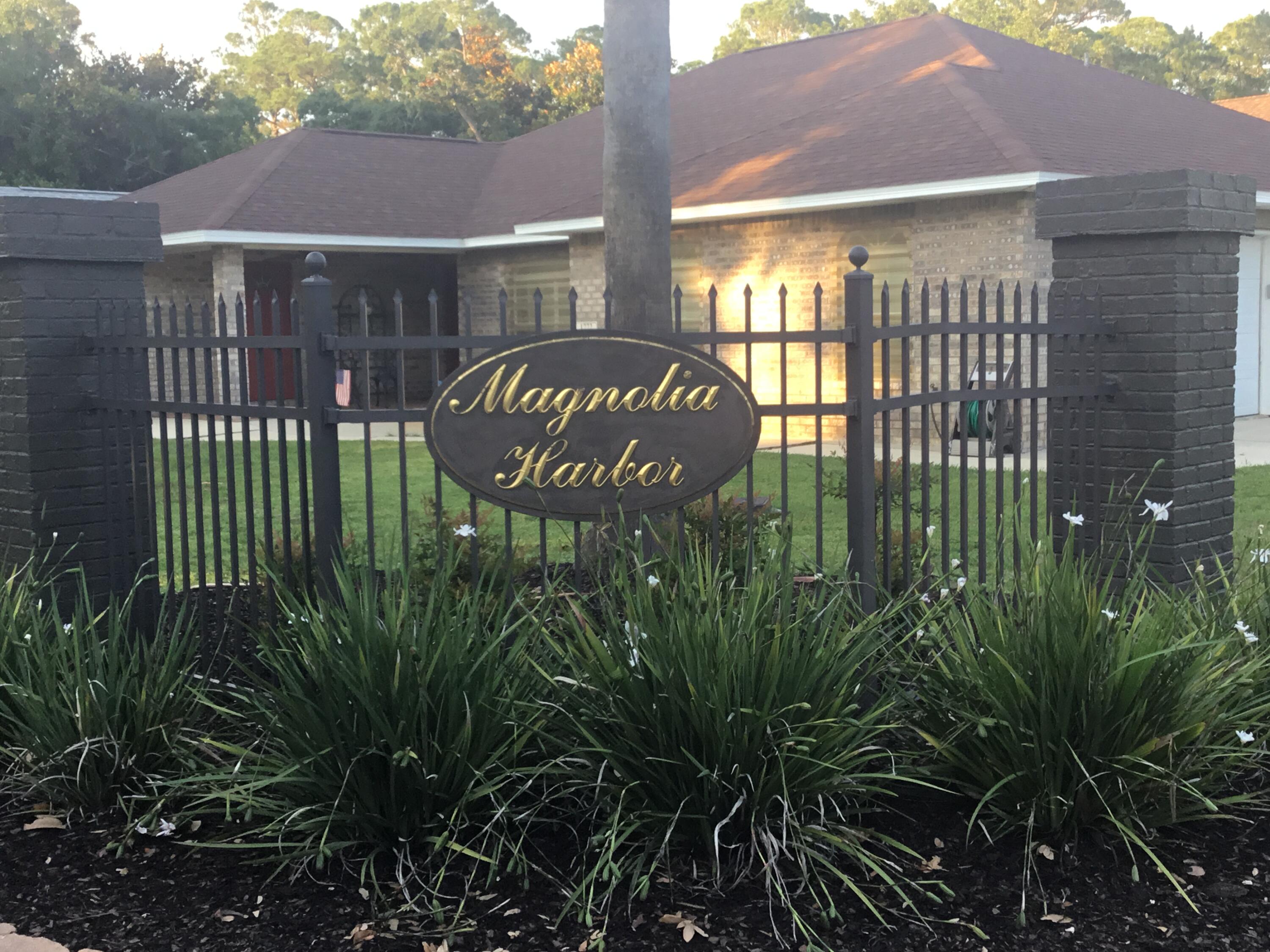 MAGNOLIA HARBOR - Land