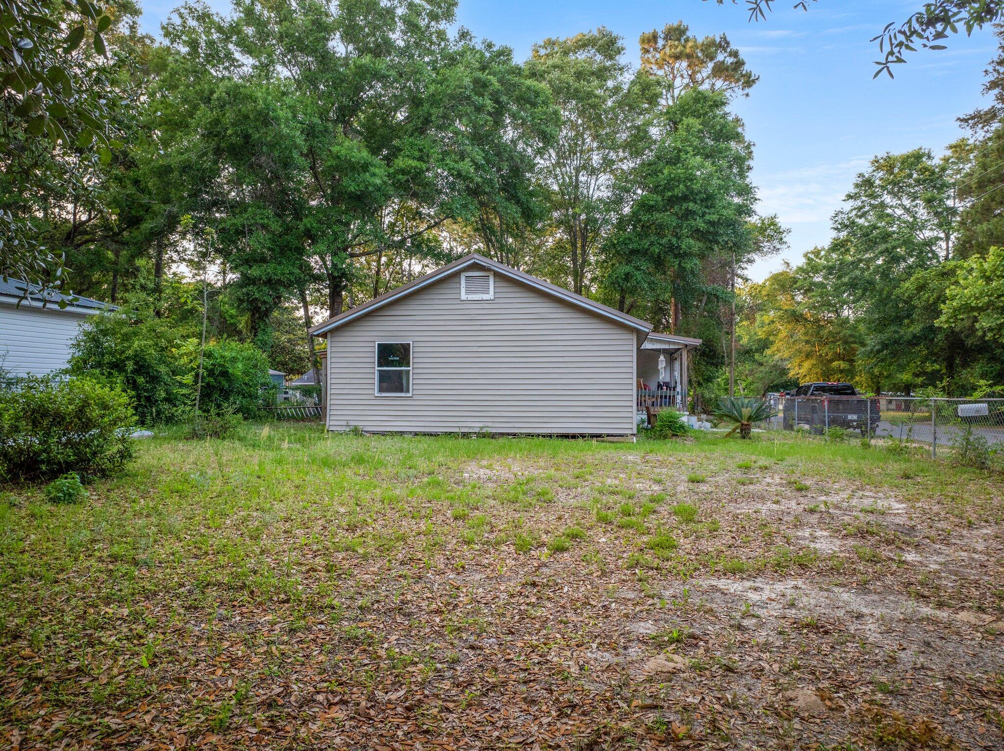 MORRIS ADDN TO CRESTVIEW - Residential