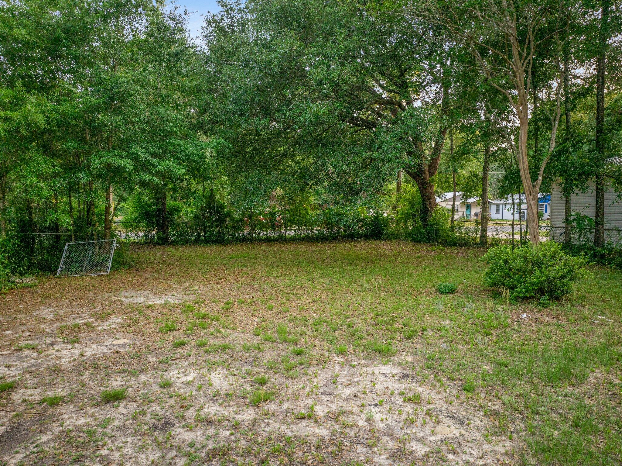 MORRIS ADDN TO CRESTVIEW - Residential