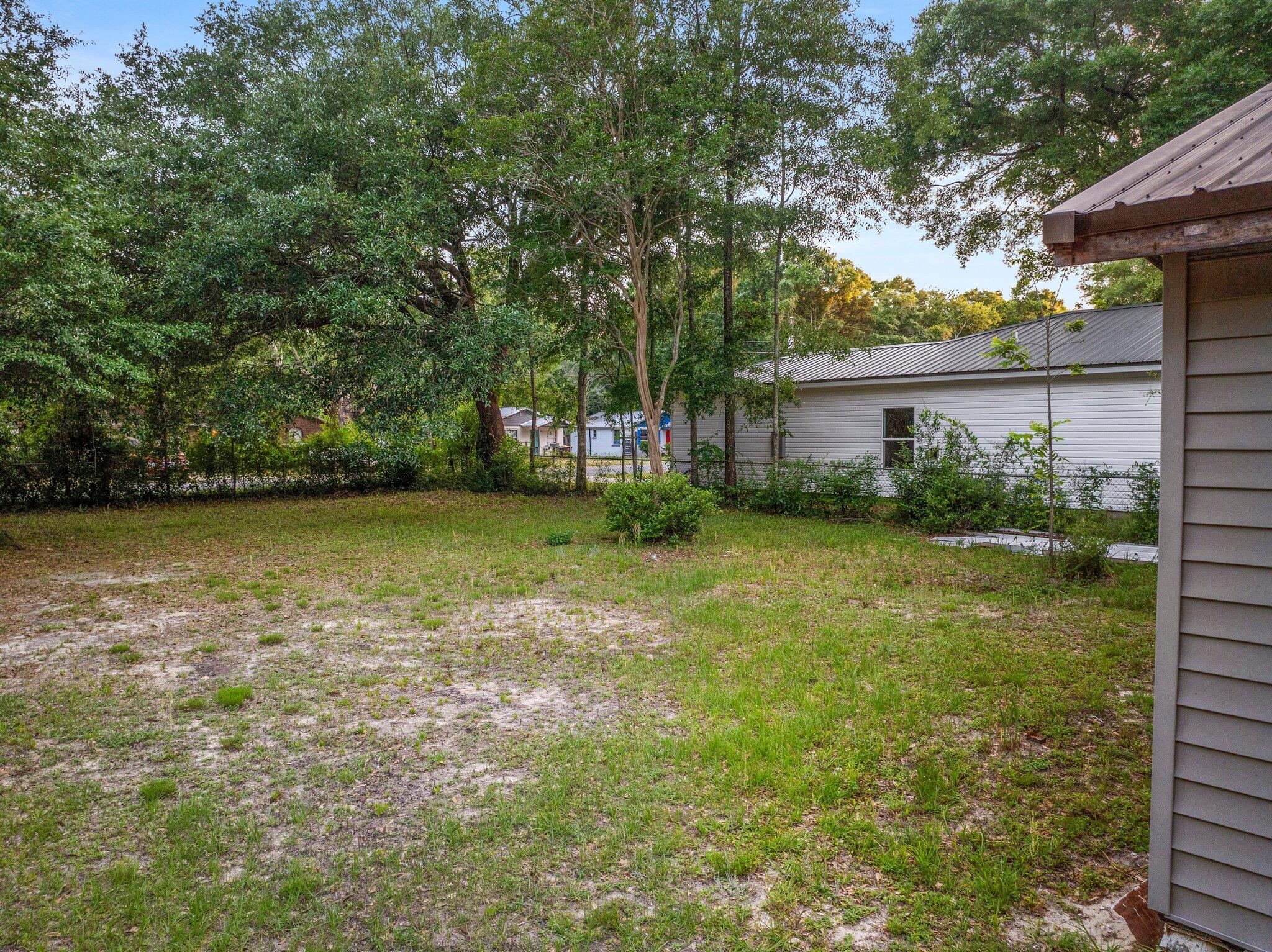 MORRIS ADDN TO CRESTVIEW - Residential