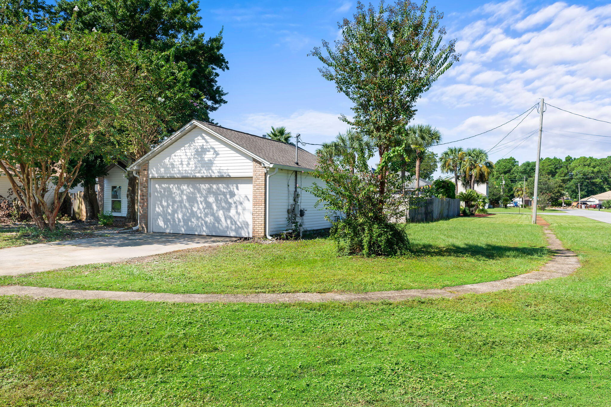 CARDINAL ESTATES - Residential