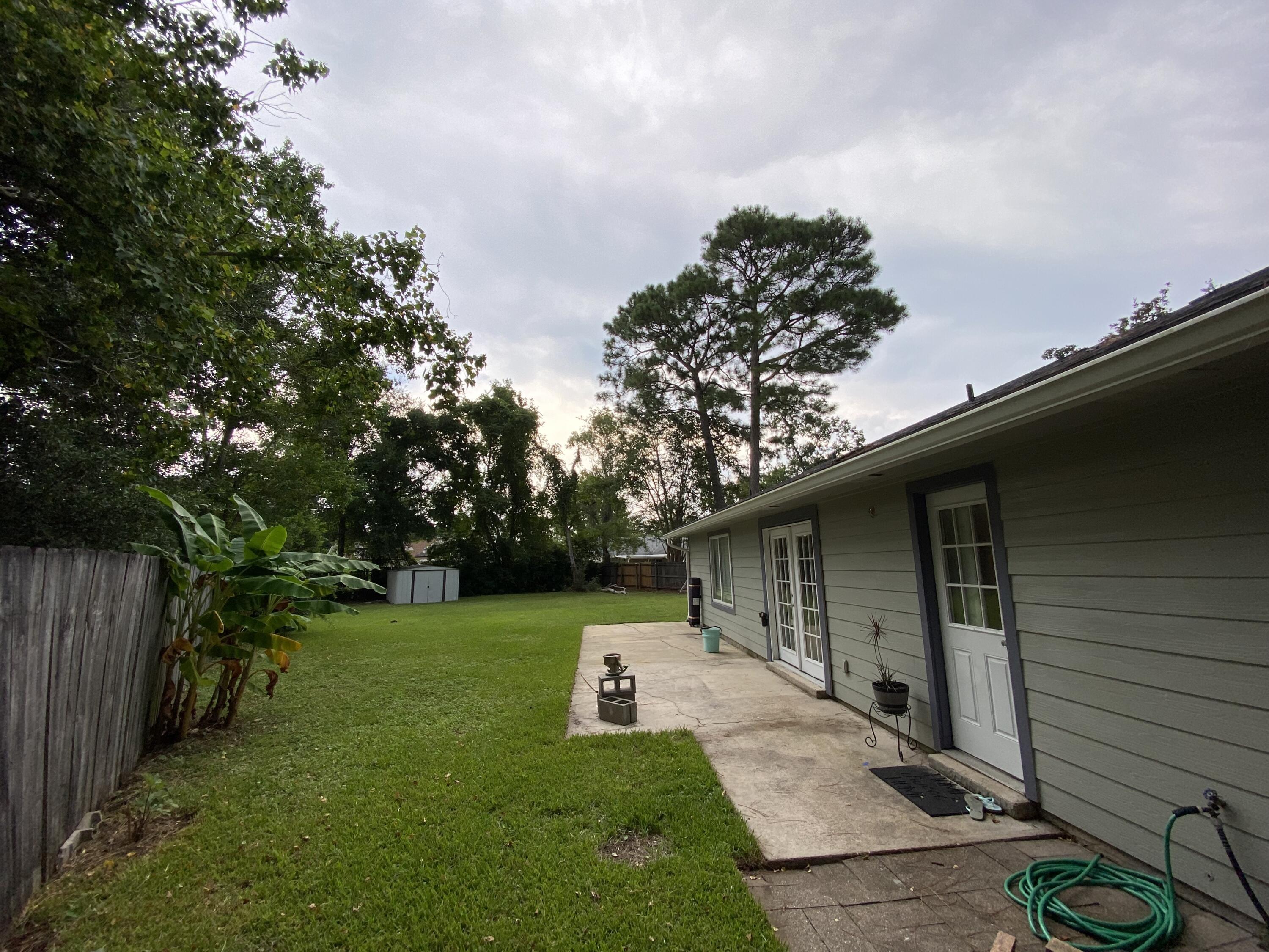 PINE MEADOWS - Residential