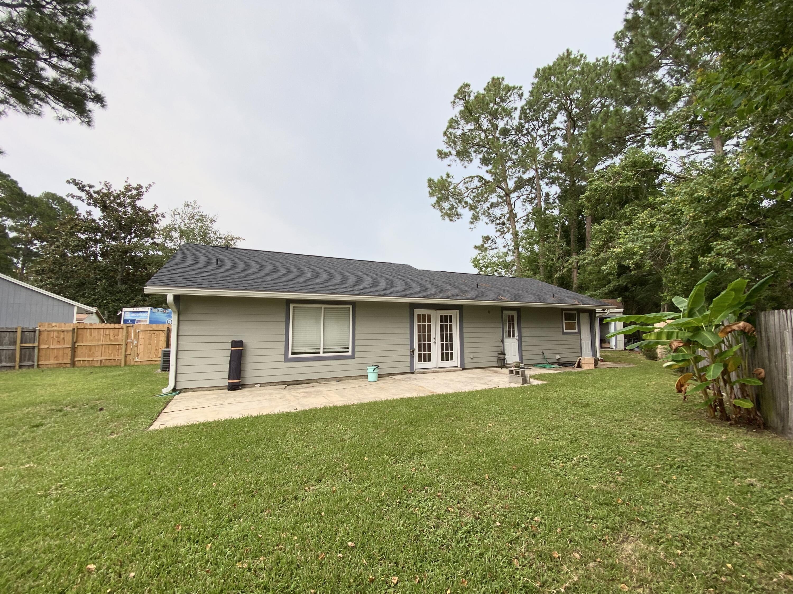 PINE MEADOWS - Residential