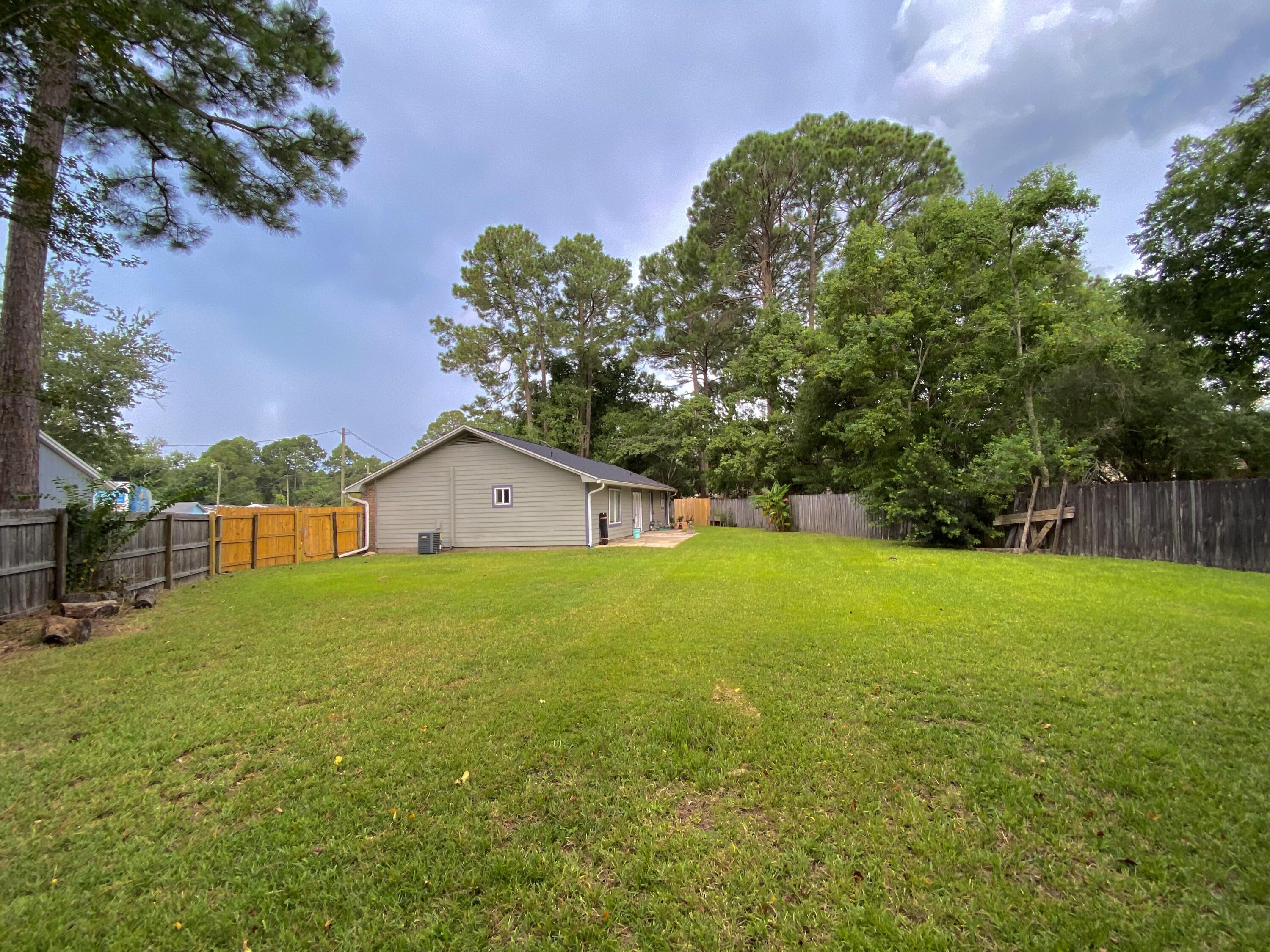 PINE MEADOWS - Residential