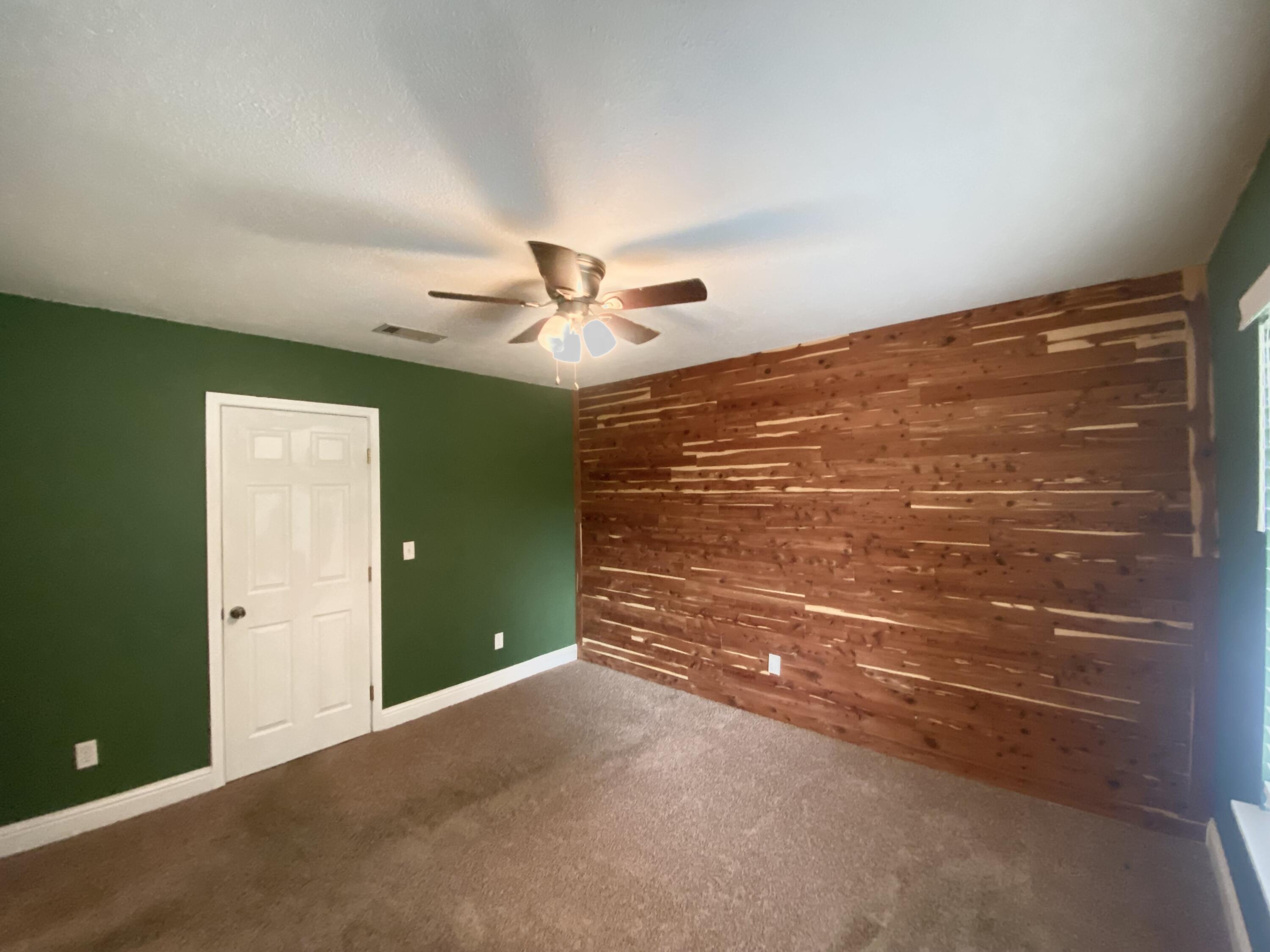 PINE MEADOWS - Residential