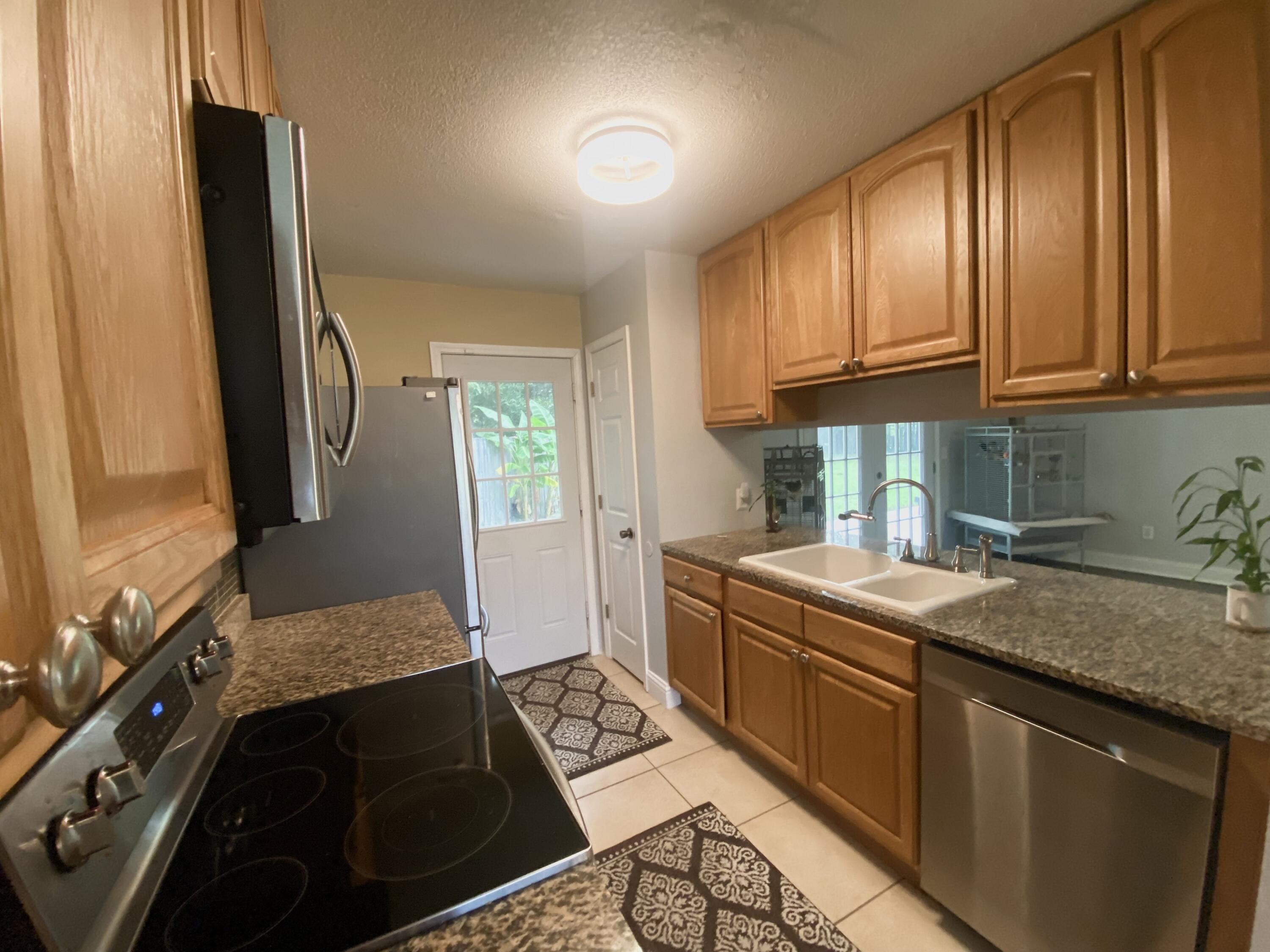 PINE MEADOWS - Residential