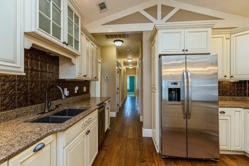 ADAMS POWELL - Residential