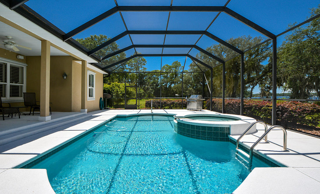 LAGRANGE COVE - Residential