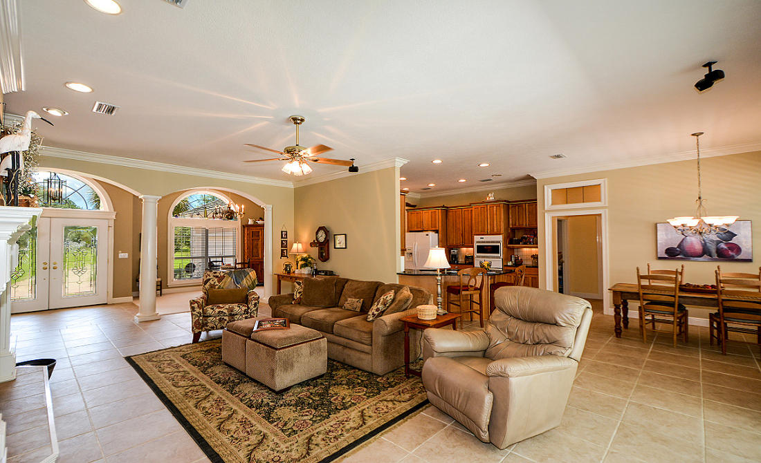 LAGRANGE COVE - Residential