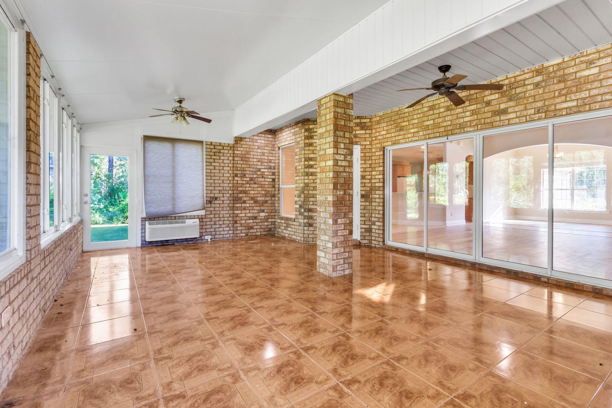 ST. ANDREWS WEST - Residential Lease
