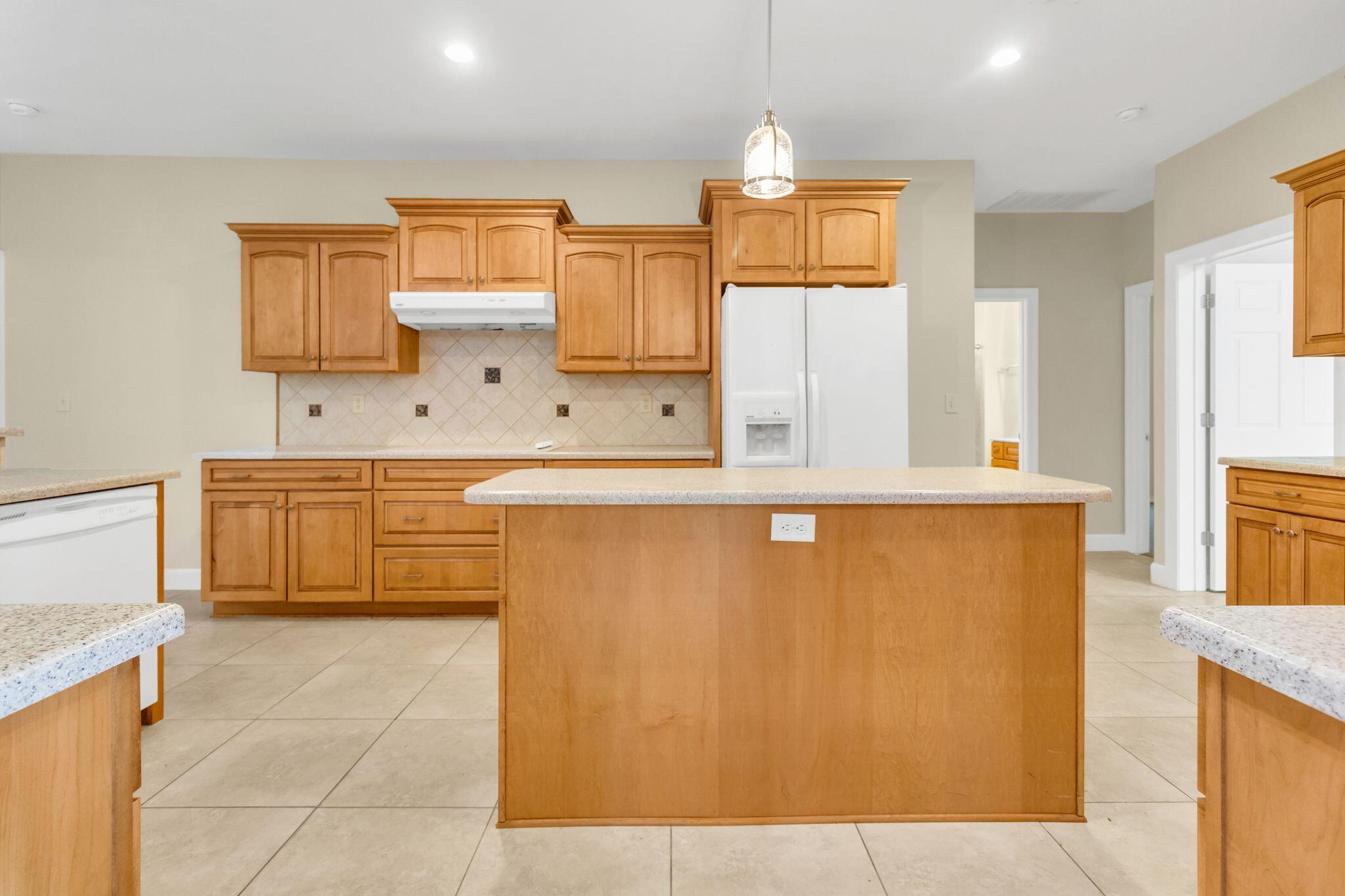 ST. ANDREWS WEST - Residential Lease