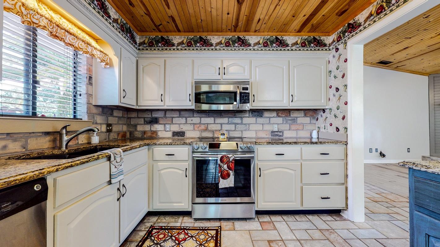 BAY POINT UNIT 1 - Residential