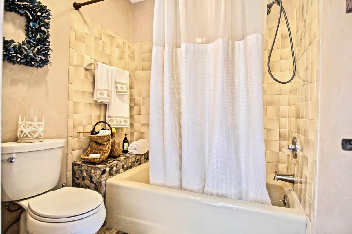 BAY POINT UNIT 1 - Residential