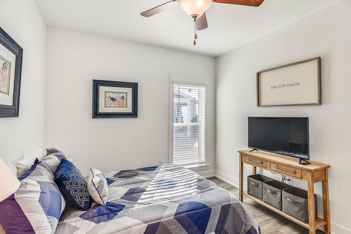 Shorewalk - Residential