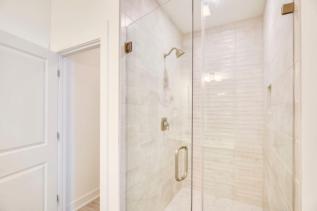 Shorewalk - Residential