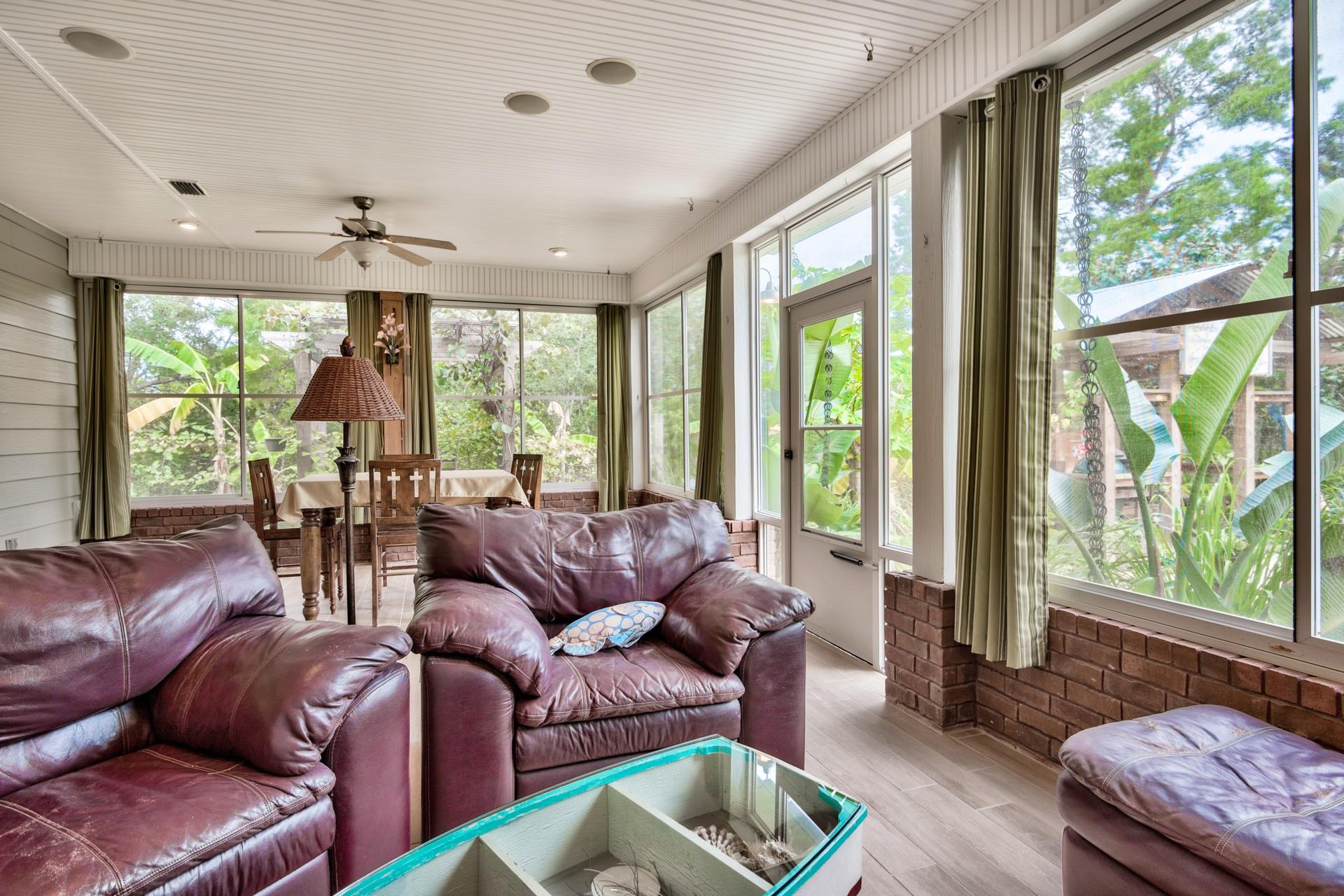 BAYOU POINT - Residential