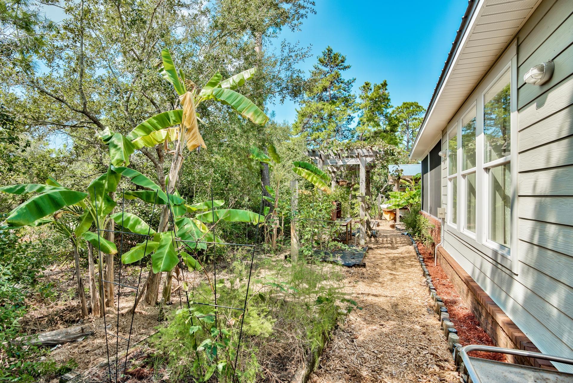 BAYOU POINT - Residential