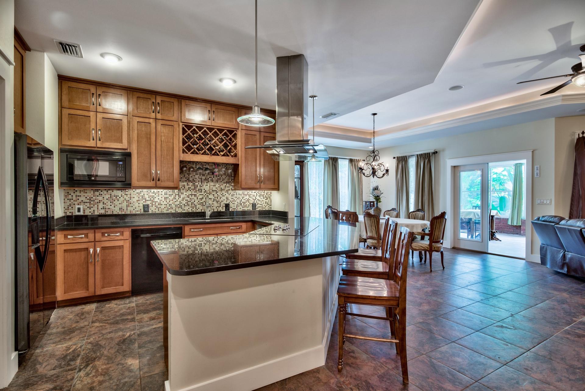 BAYOU POINT - Residential