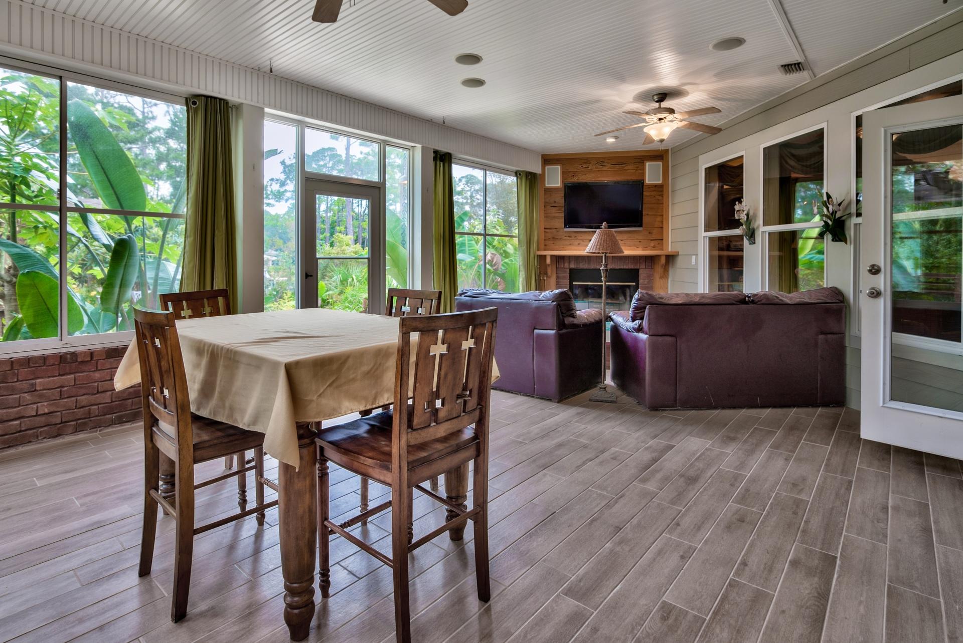 BAYOU POINT - Residential